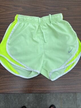 Nike Women’s Neon Lime Athletic Running Shorts Dri-fit